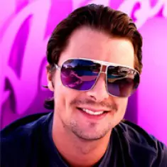 Фото артиста: Axwell