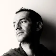 Фото артиста: Gai Barone