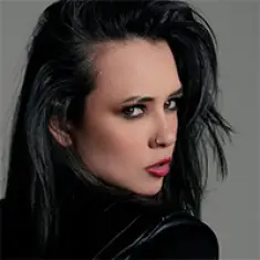 Фото артиста: Mariana BO