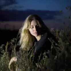 Sophi LOZINA — На коліях