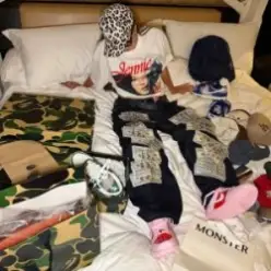 Мэйби Бэйби — Деньга