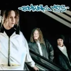 Minupren & Tobi Wan Kenobi — Kleiner Schatten