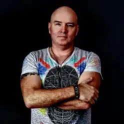 CJ Stone — Into The Sea (Original Mix)