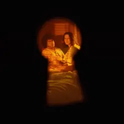 Selena Gomez & Benny Blanco — Ojos Tristes