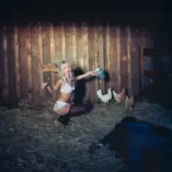 Ana Mena — Lárgate