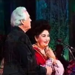 С.Криворучко & В.Миркотан — Мiсяць на небi