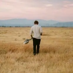 Alex Warren — Yard Sale (Folk Version)